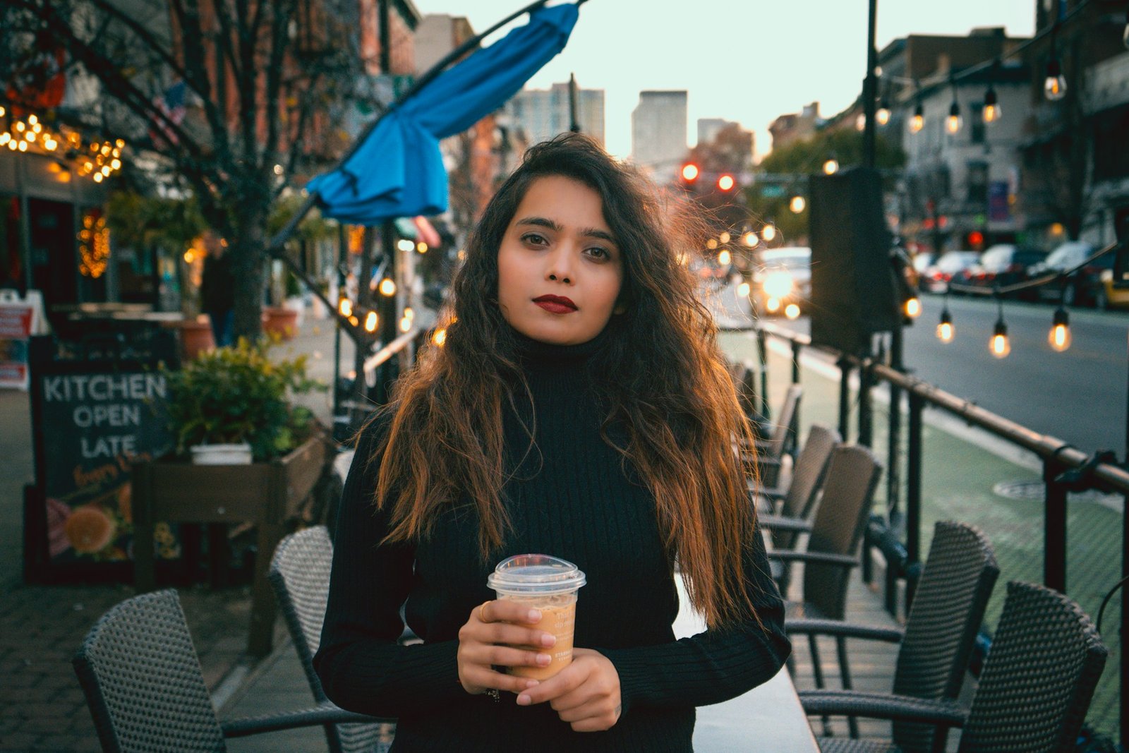 A women in night with good outfit