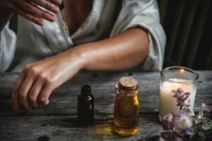 Best Body Oil for Glowing Skin-Completed