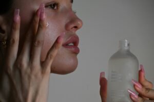 What Is the Best Toner for Glowing Skin