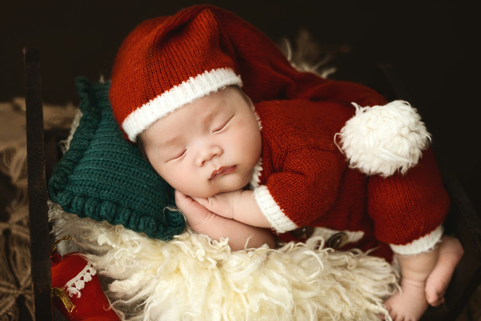 Baby Girl Christmas Dress Ideas for a Festive Look babay girl christmas dress